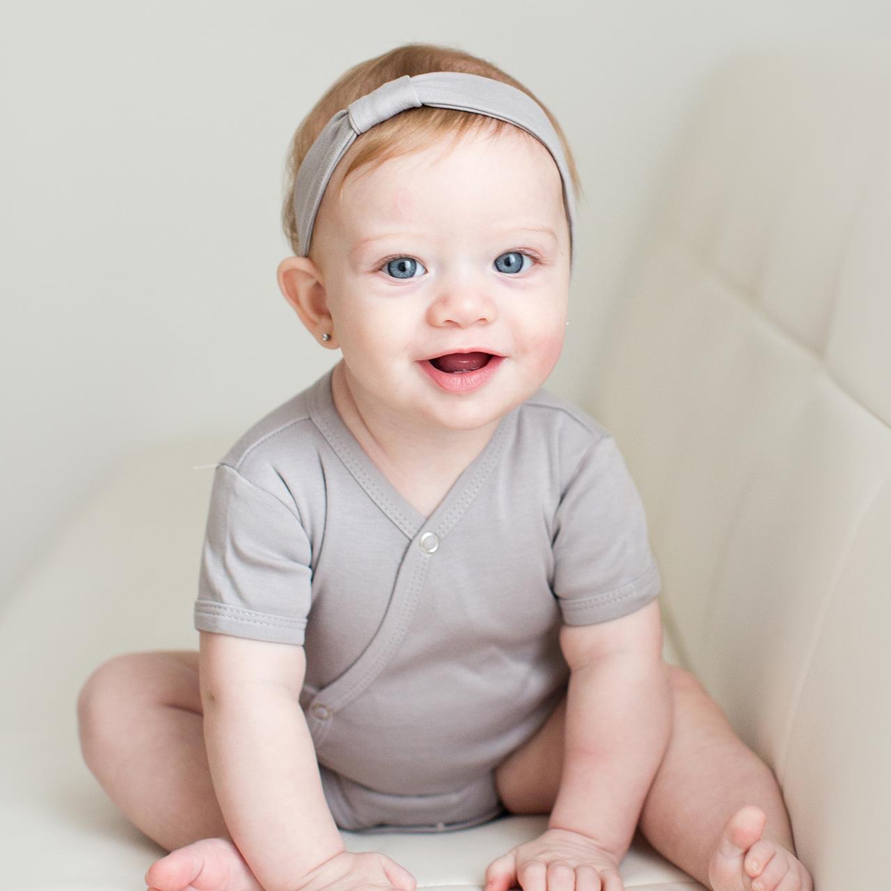 Light Gray | Organic Short-Sleeve Kimono Bodysuit
