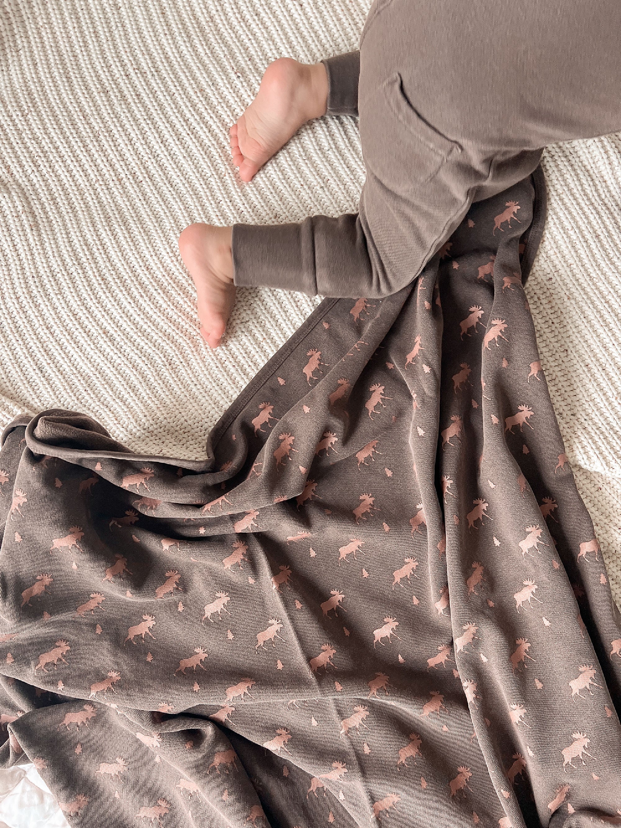 Bark Moose | Organic Cozy Blanket