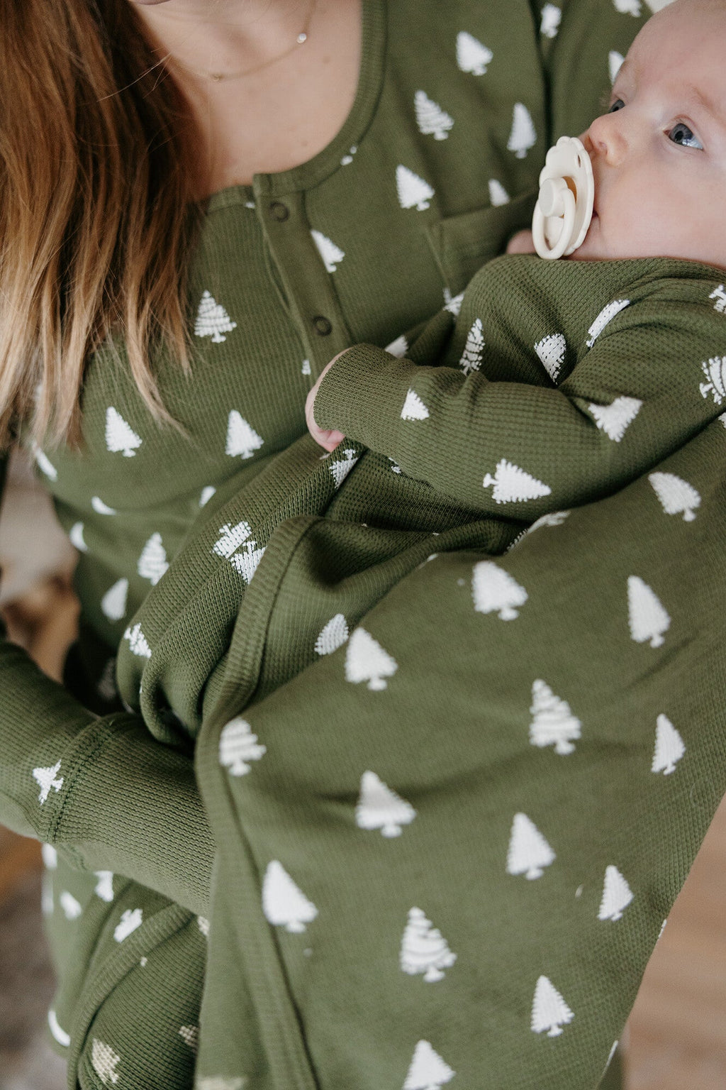Frosty Pine | Holiday Thermal Blanket