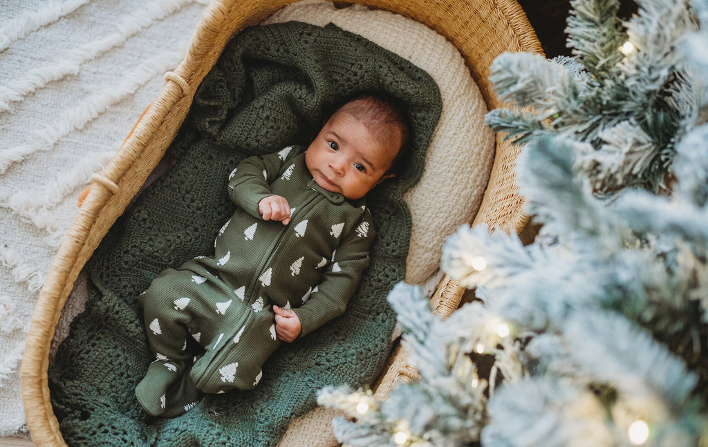 Frosty Pine | Holiday Thermal Zipper Footie & Cap Set