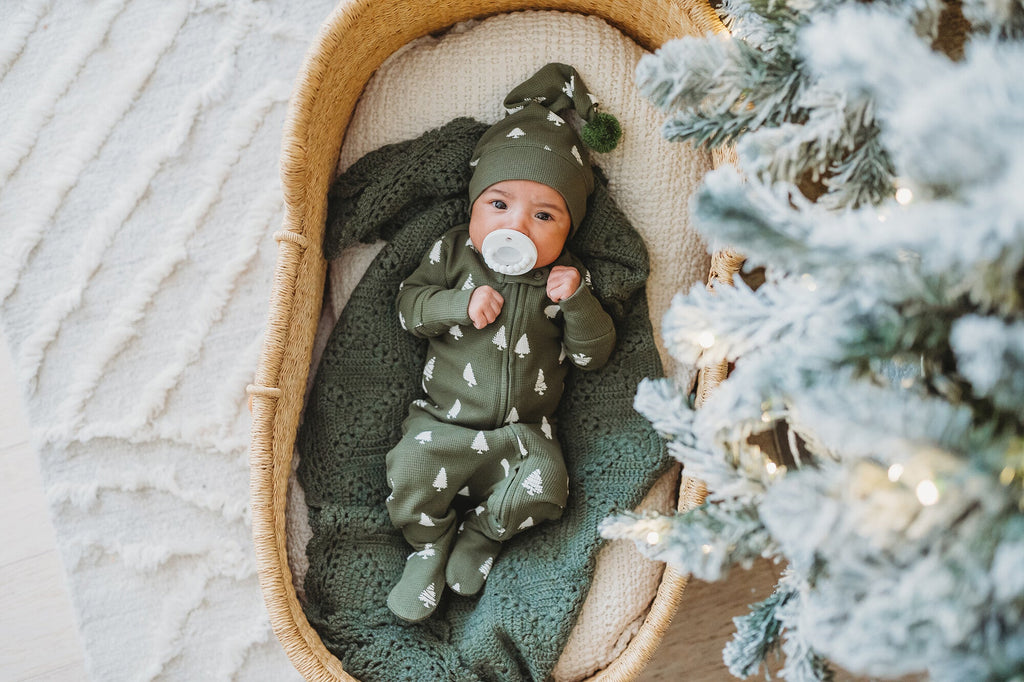 Frosty Pine | Holiday Thermal Zipper Footie & Cap Set