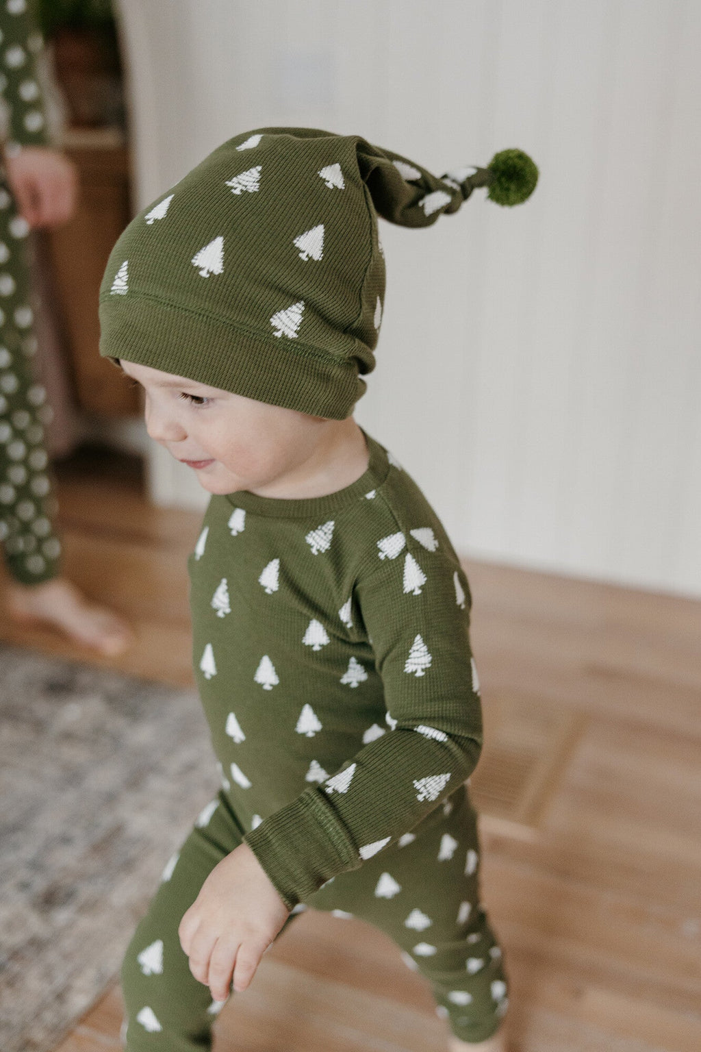 Frosty Pine | Holiday Thermal Long-Sleeve PJ & Cap Set