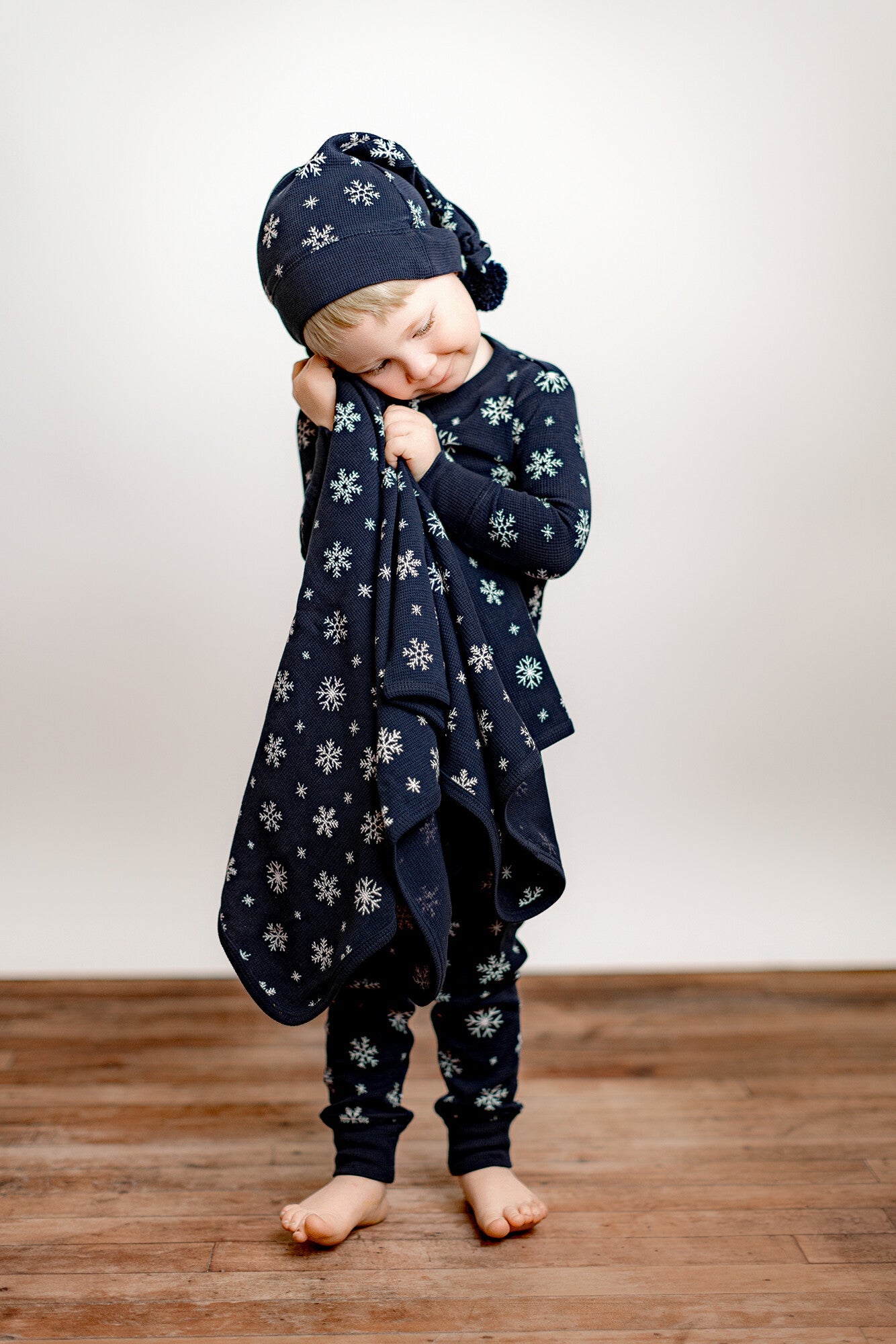 Snowy Night | Holiday Thermal Long-Sleeve PJ & Cap Set