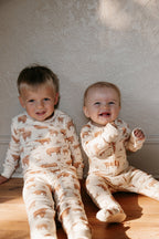 Highland Cow | Organic Zipper Footie