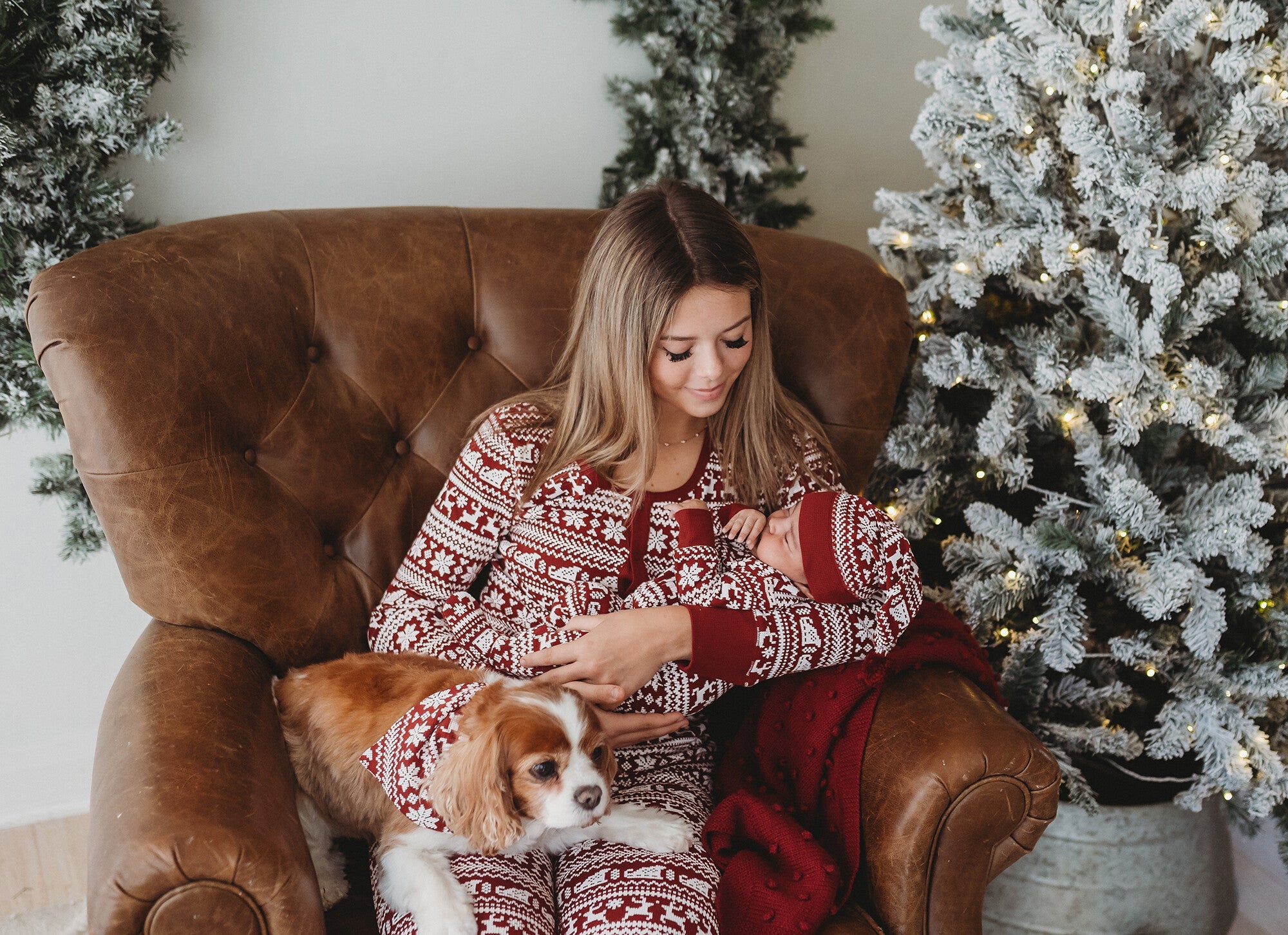 Santa's Sleigh | Women's Holiday Thermal PJ & Cap Set