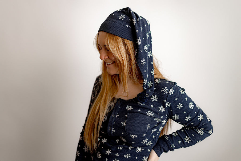 Snowy Night | Women's Holiday Thermal PJ & Cap Set