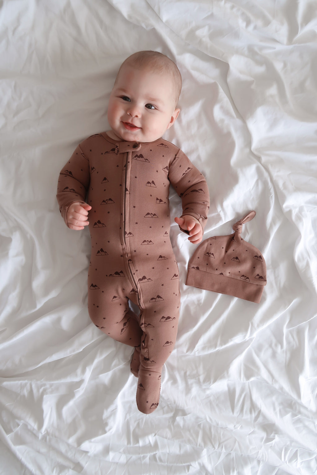 Latte Mountain | Organic Zipper Footie
